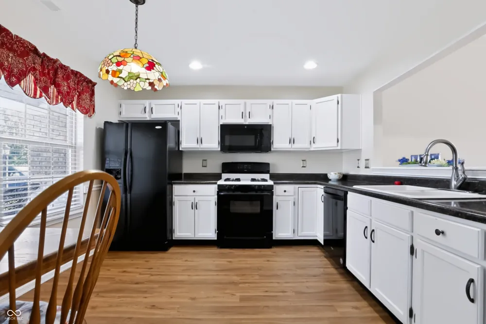2059 Pelican Drive Franklin, IN 46131