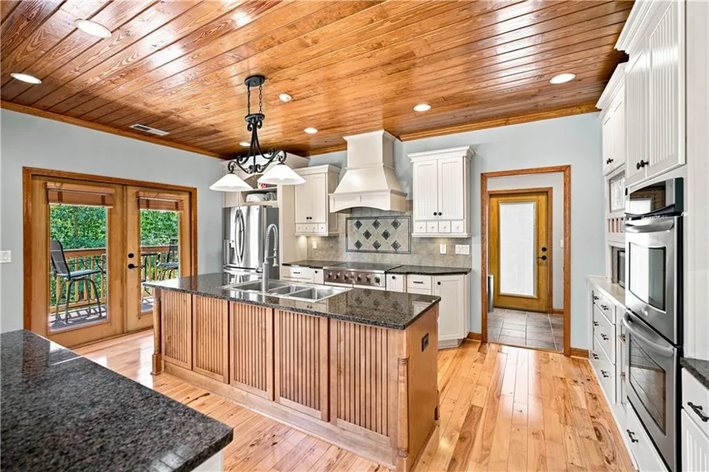 109 Lakewood Drive Waleska, GA 30183