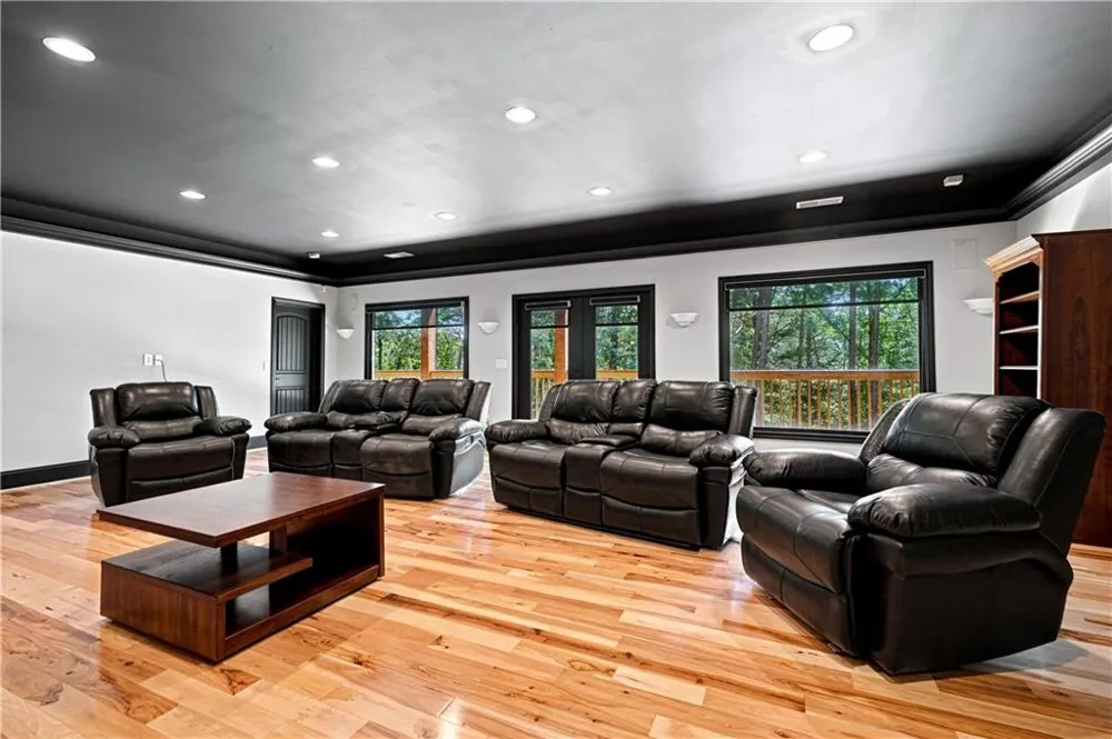 109 Lakewood Drive Waleska, GA 30183