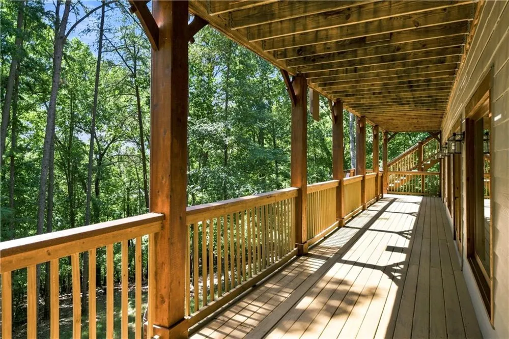 109 Lakewood Drive Waleska, GA 30183