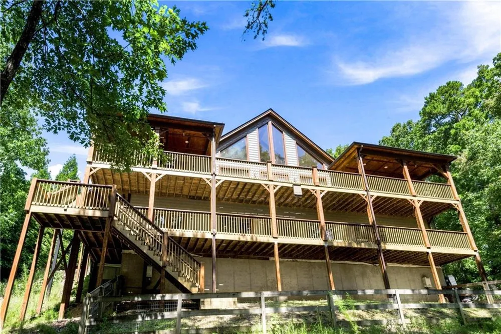 109 Lakewood Drive Waleska, GA 30183