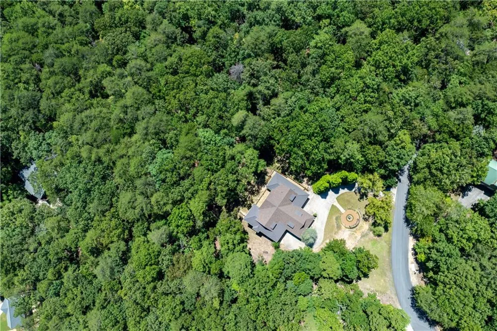 109 Lakewood Drive Waleska, GA 30183