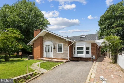 202 S CHERRY STREET