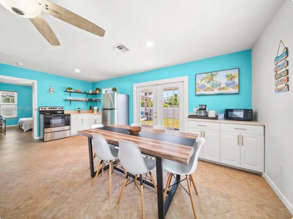 1261 Bonefish Ct Fort Pierce, FL 34949