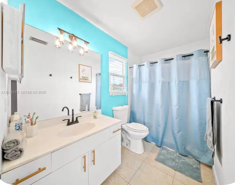1261 Bonefish Ct Fort Pierce, FL 34949