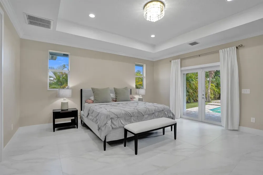 11800 NW 17TH PLACE Plantation, FL 33323