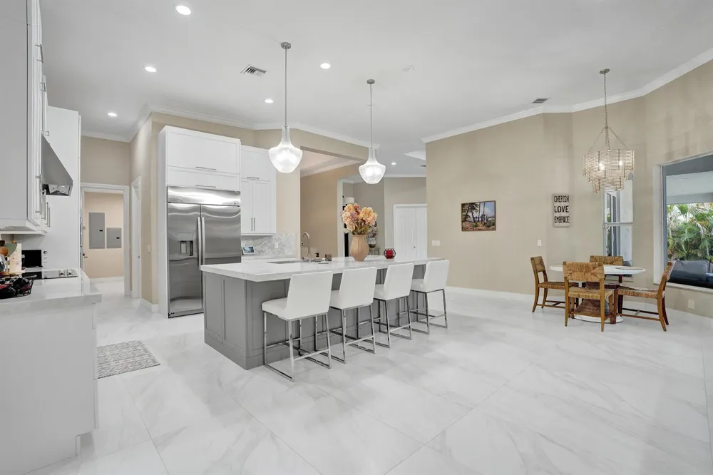 11800 NW 17TH PLACE Plantation, FL 33323