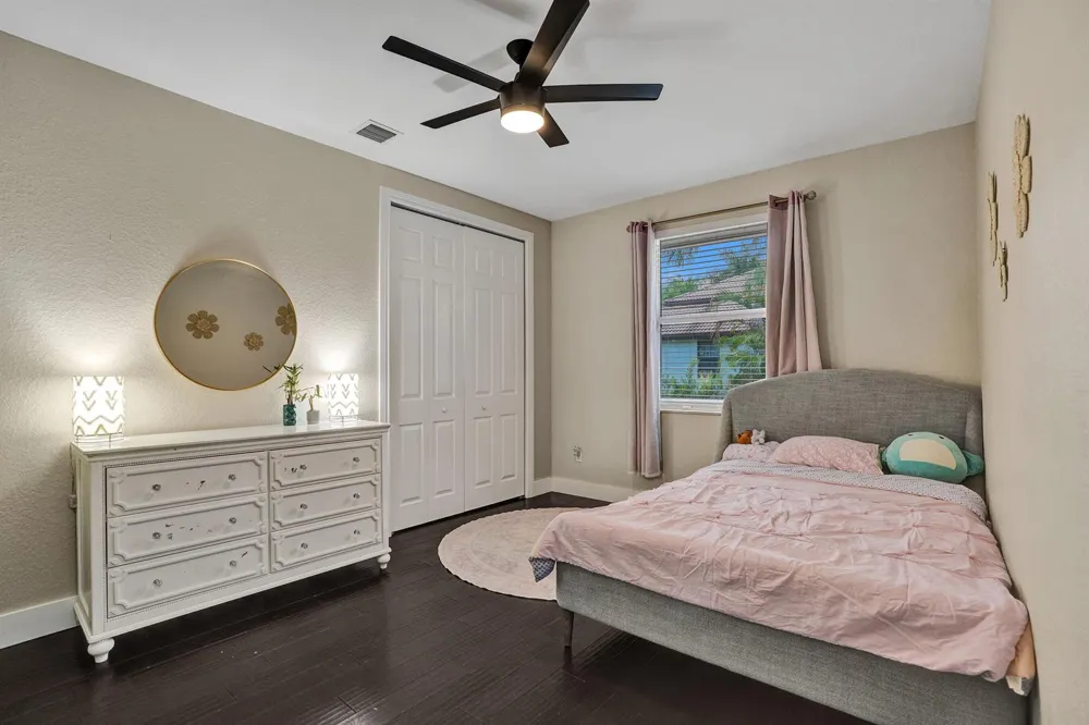 11800 NW 17TH PLACE Plantation, FL 33323