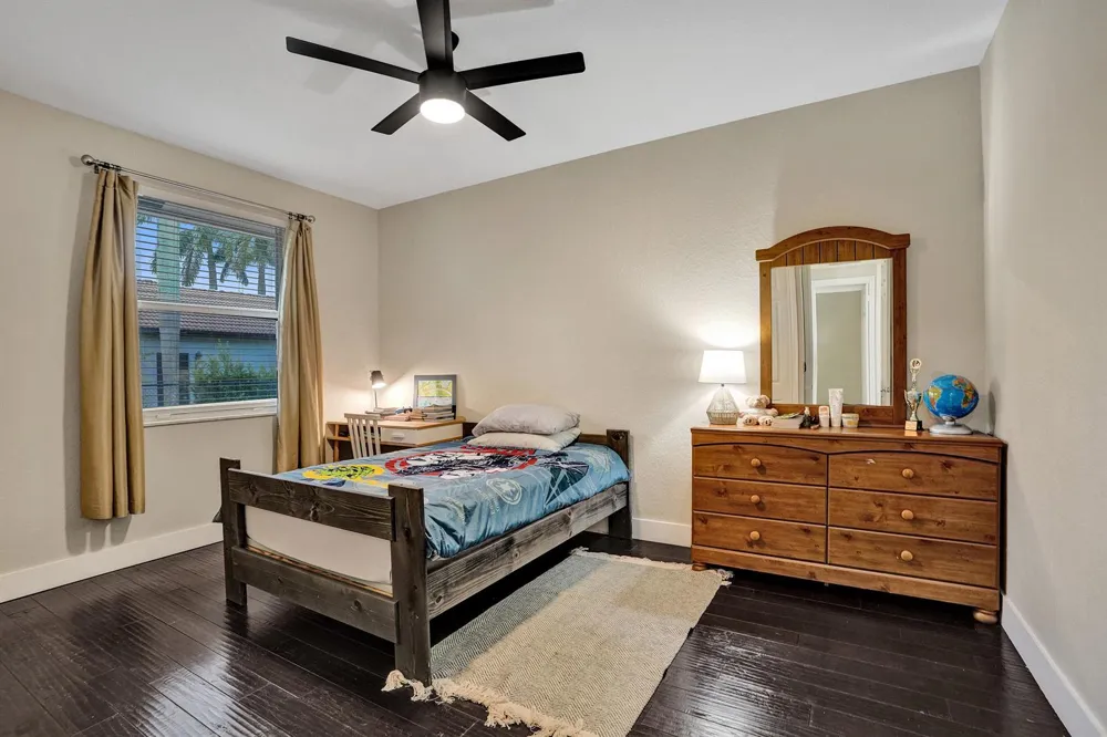 11800 NW 17TH PLACE Plantation, FL 33323