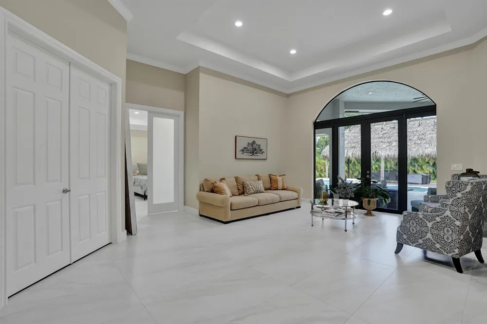 11800 NW 17TH PLACE Plantation, FL 33323
