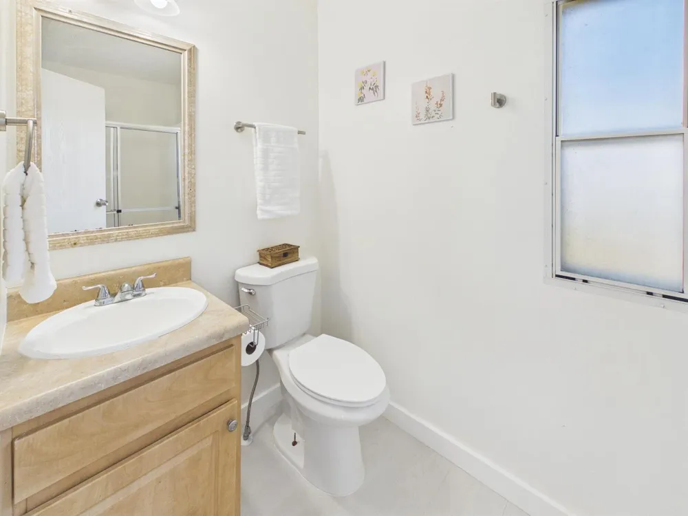 8615 SE 57th Drive Okeechobee, FL 34974