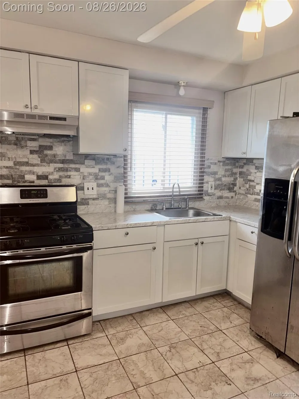 29468 Avondale Street Inkster City, MI 48141