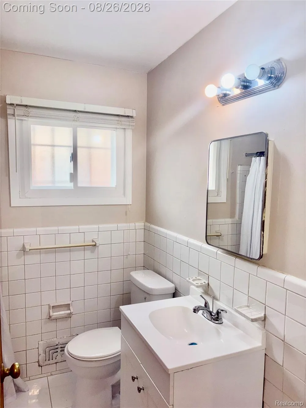 29468 Avondale Street Inkster City, MI 48141