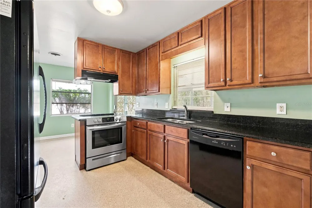 410 SAINT DUNSTAN WAY Winter Park, FL 32792