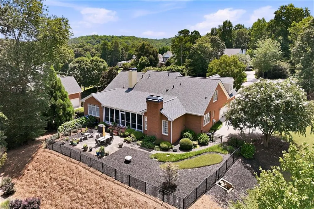 4611 Chartwell Chase Court Flowery Branch, GA 30542