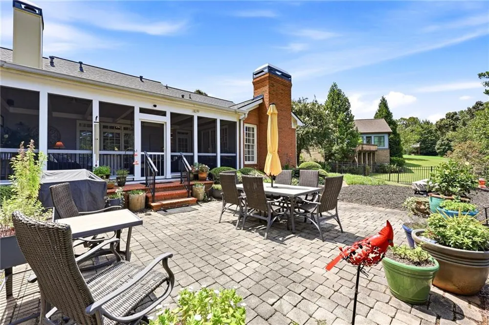 4611 Chartwell Chase Court Flowery Branch, GA 30542