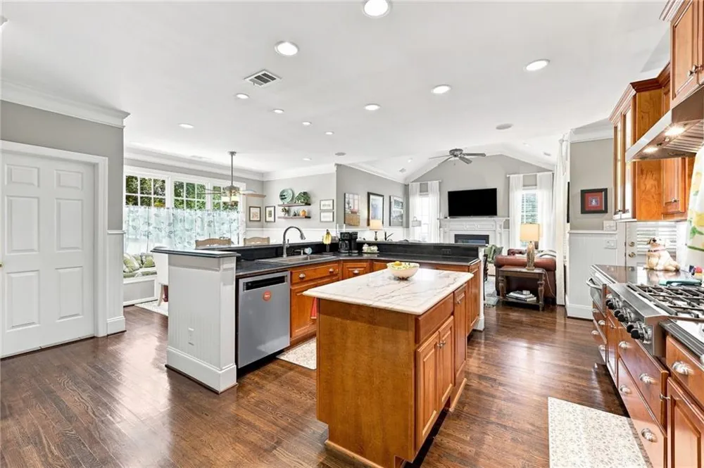 4611 Chartwell Chase Court Flowery Branch, GA 30542