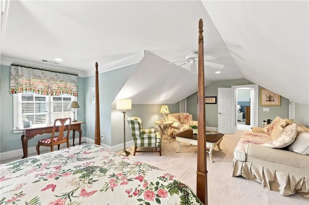 4611 Chartwell Chase Court Flowery Branch, GA 30542