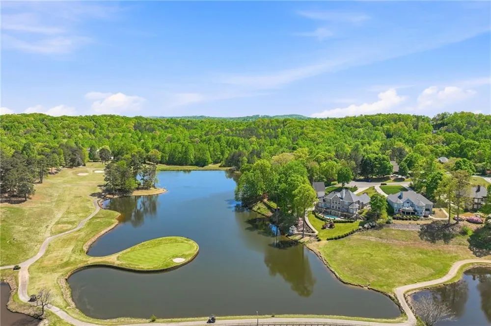 4611 Chartwell Chase Court Flowery Branch, GA 30542