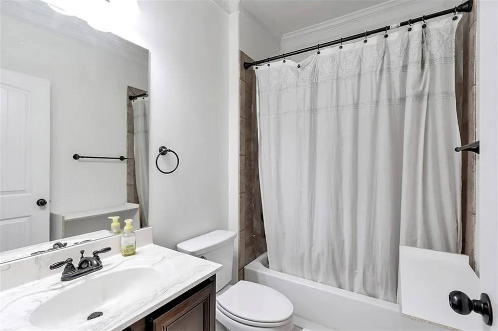 2635 Azalea Bluff Drive Cumming, GA 30041
