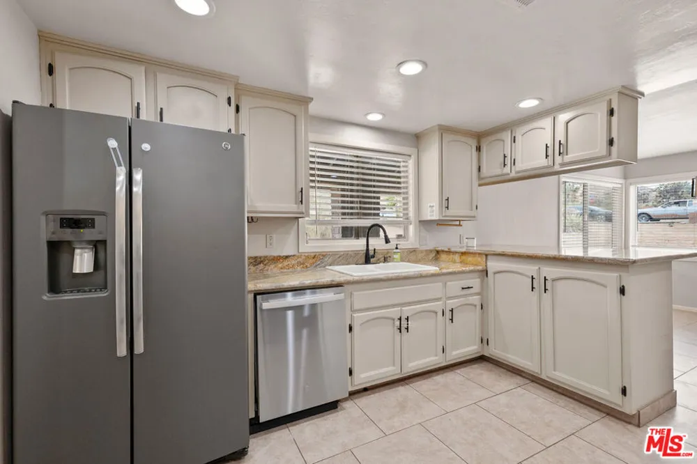 56760 Ivanhoe Drive Yucca Valley, CA 92284