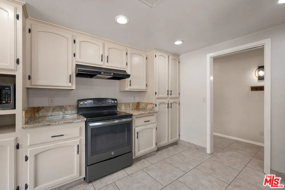 56760 Ivanhoe Drive Yucca Valley, CA 92284
