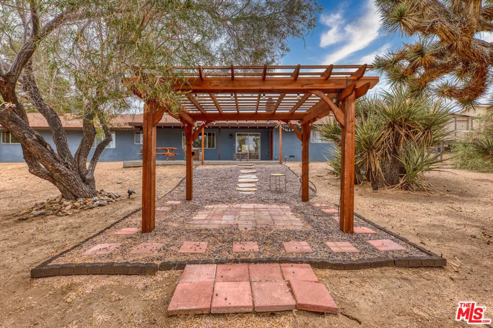 56760 Ivanhoe Drive Yucca Valley, CA 92284