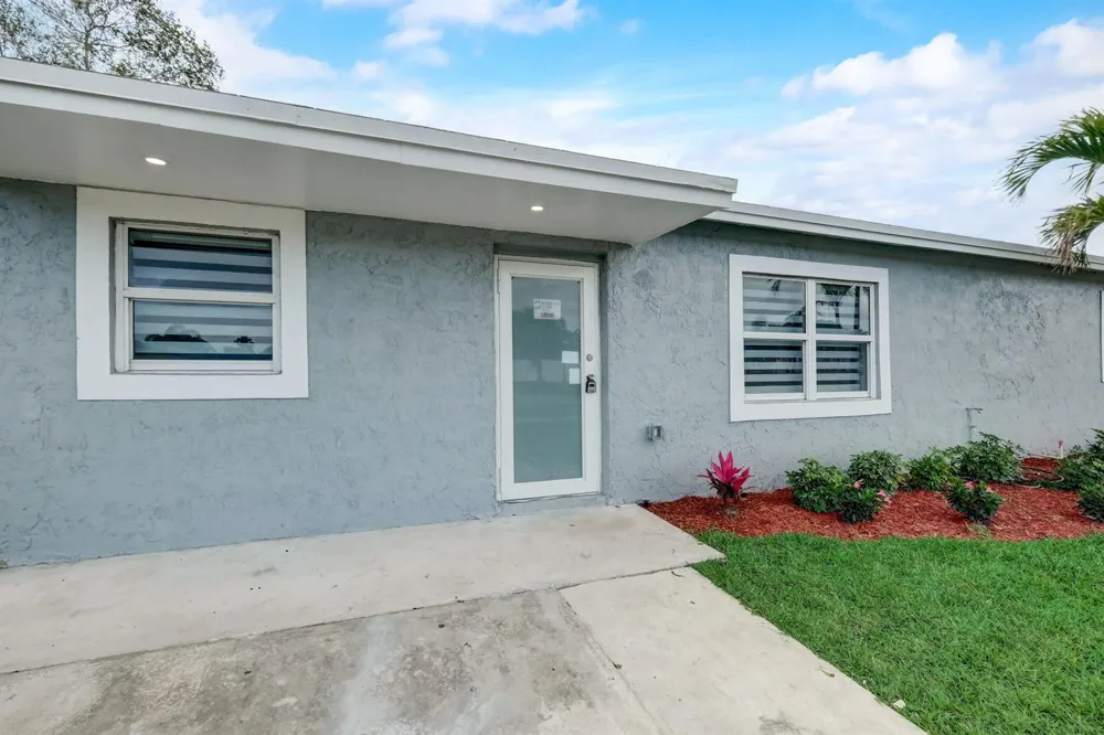 520 SW 13TH PLACE Deerfield Beach, FL 33441