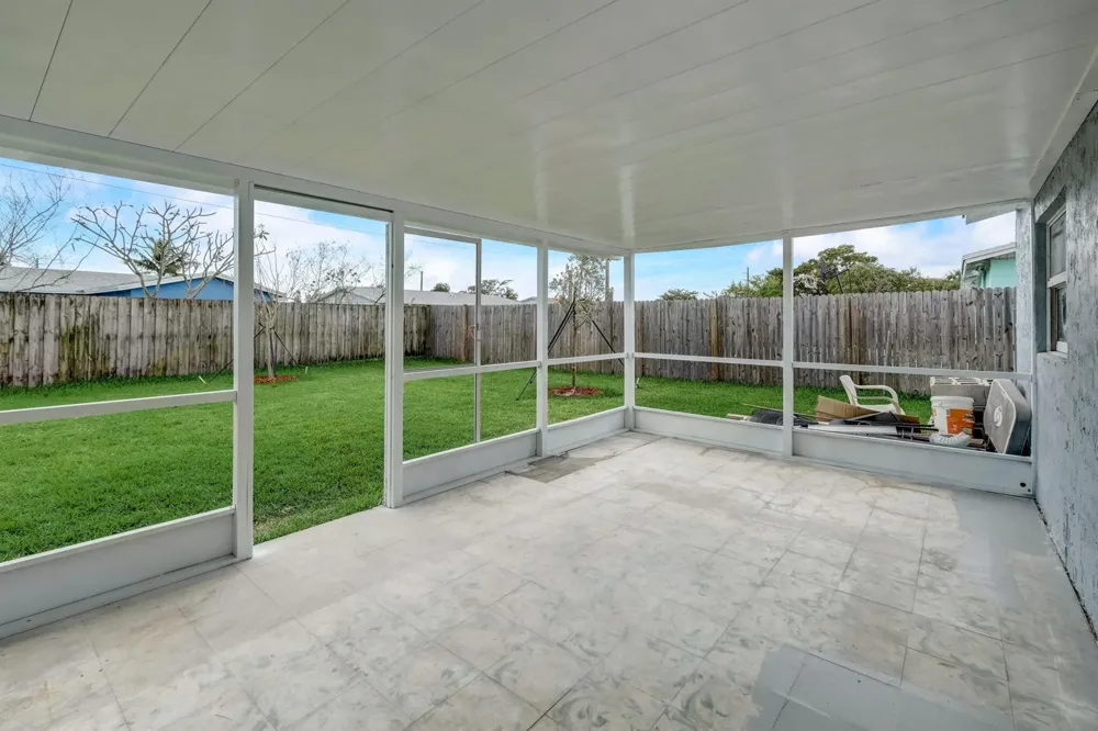 520 SW 13TH PLACE Deerfield Beach, FL 33441