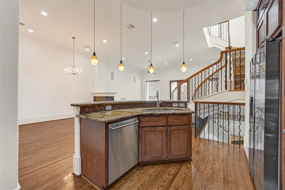 707 Reinicke Street Houston, TX 77007