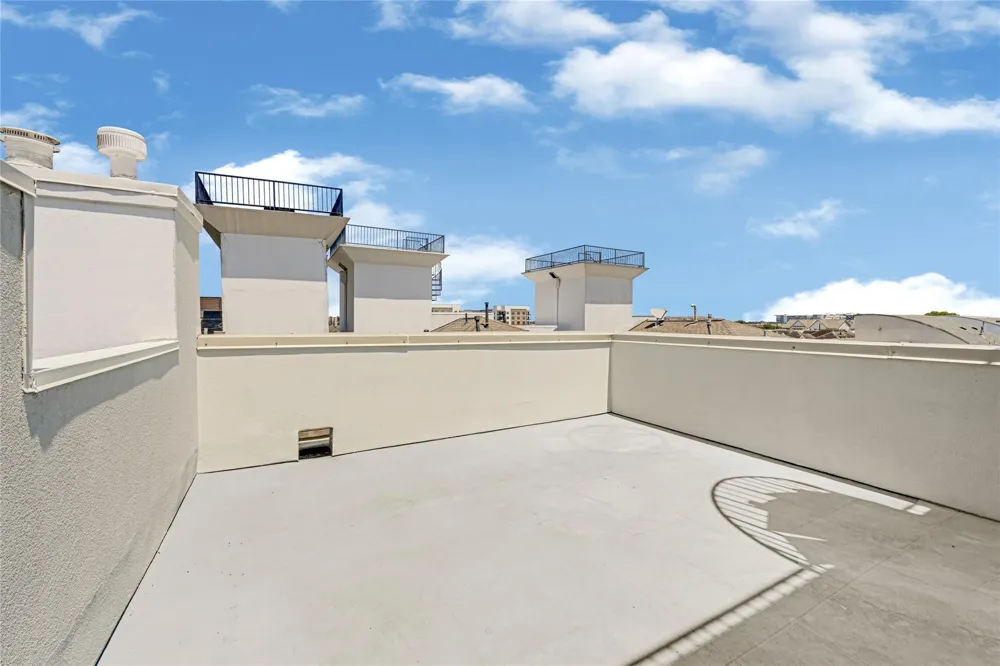 707 Reinicke Street Houston, TX 77007