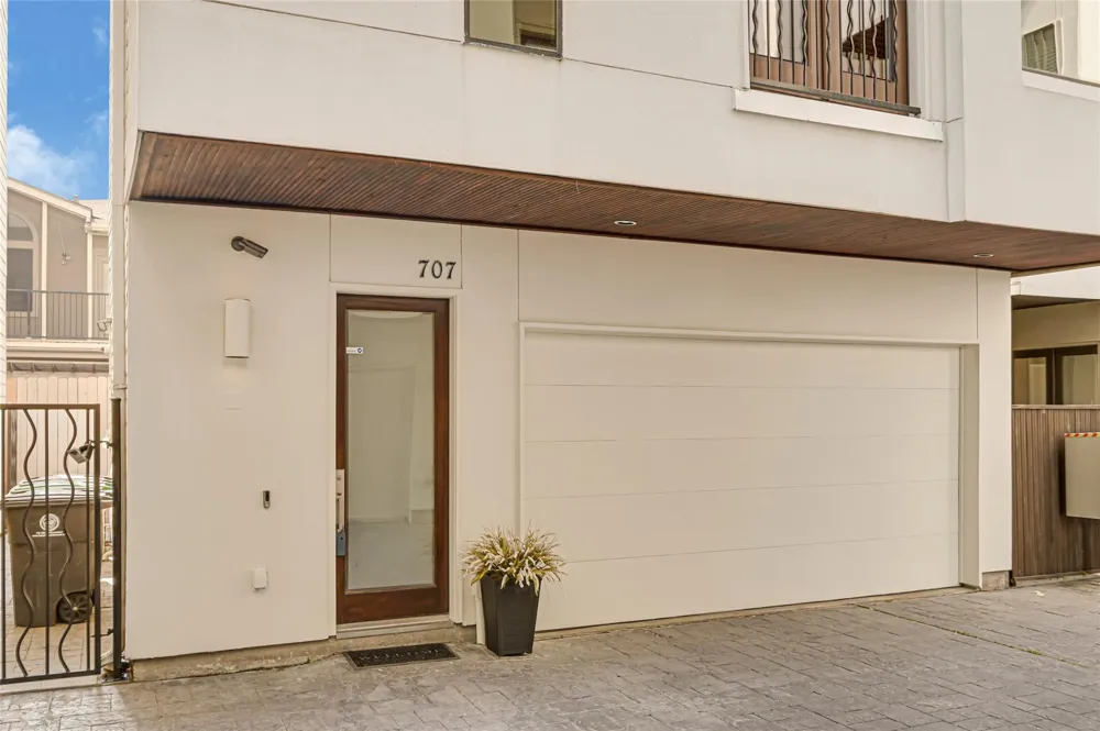 707 Reinicke Street Houston, TX 77007