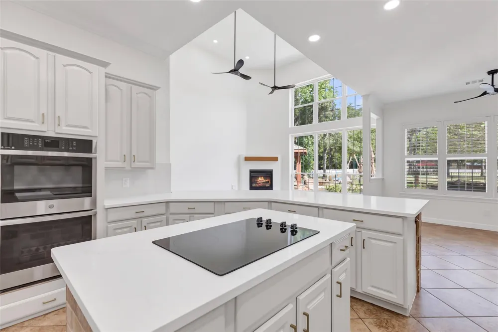 1111 Valley Commons Drive Huffman, TX 77336