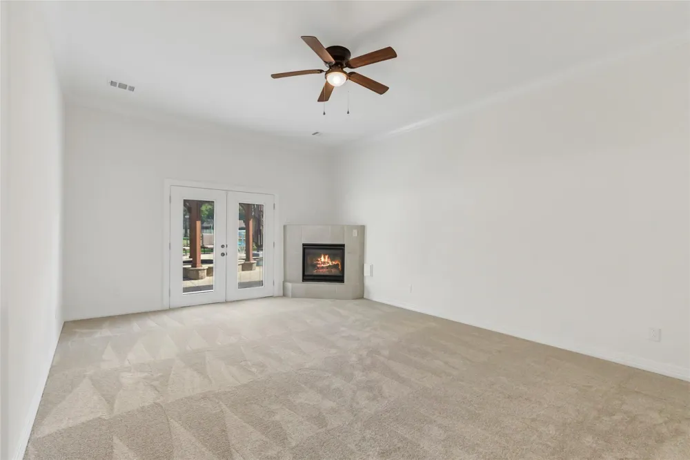 1111 Valley Commons Drive Huffman, TX 77336