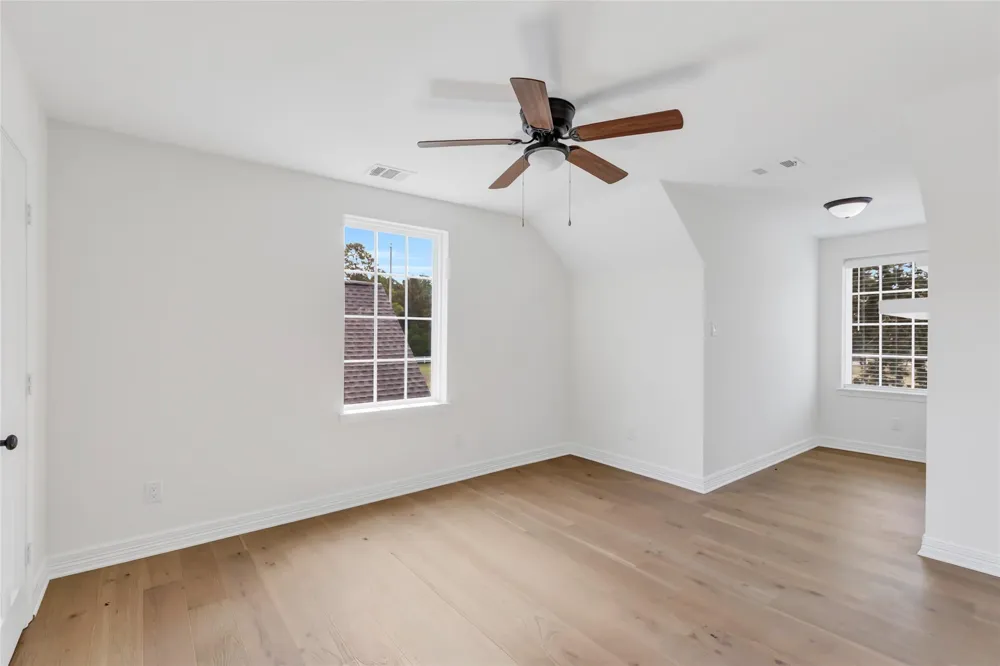 1111 Valley Commons Drive Huffman, TX 77336