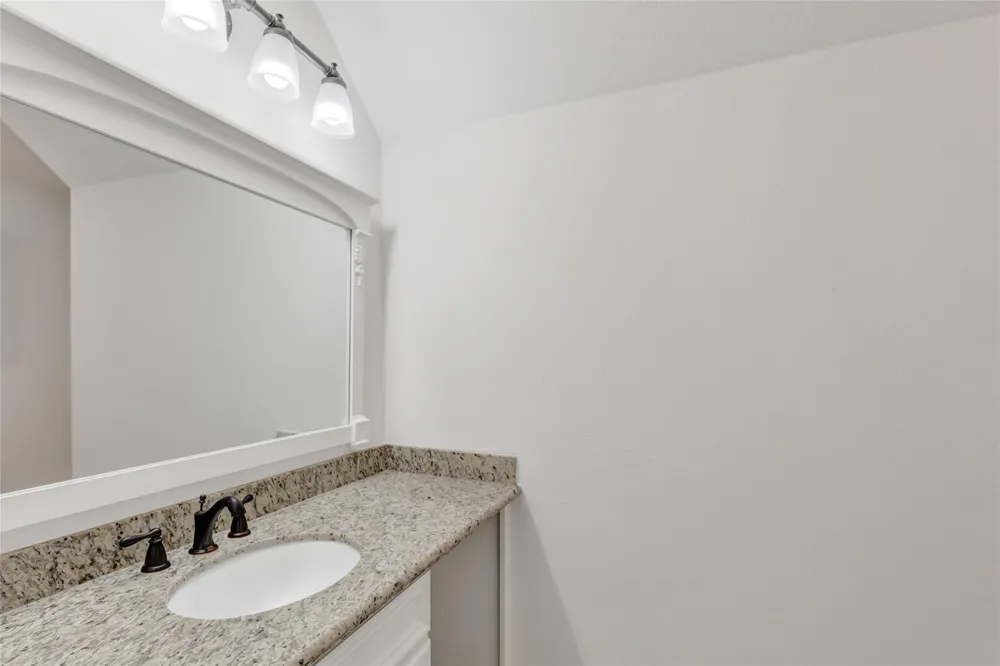 1111 Valley Commons Drive Huffman, TX 77336
