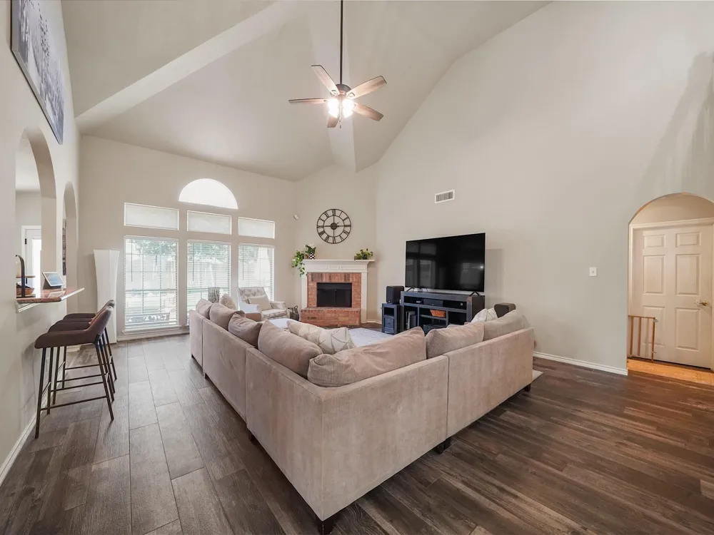 719 Rock Springs Drive Richmond, TX 77469