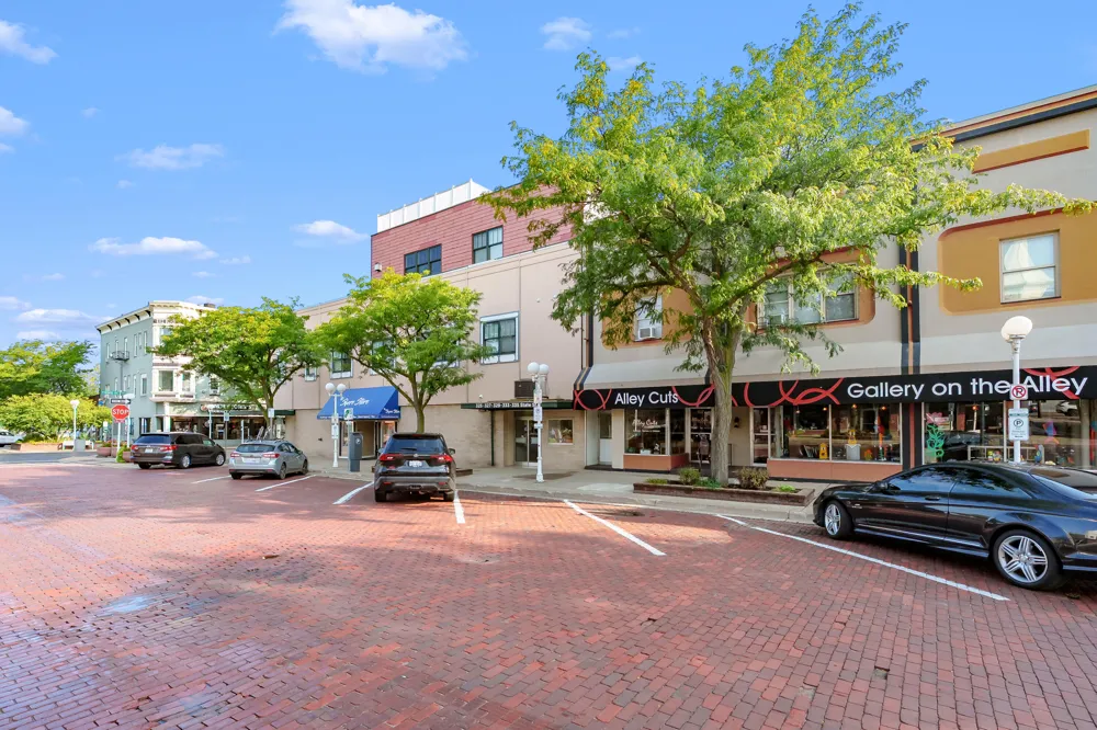 333 State Street St. Joseph, MI 49085