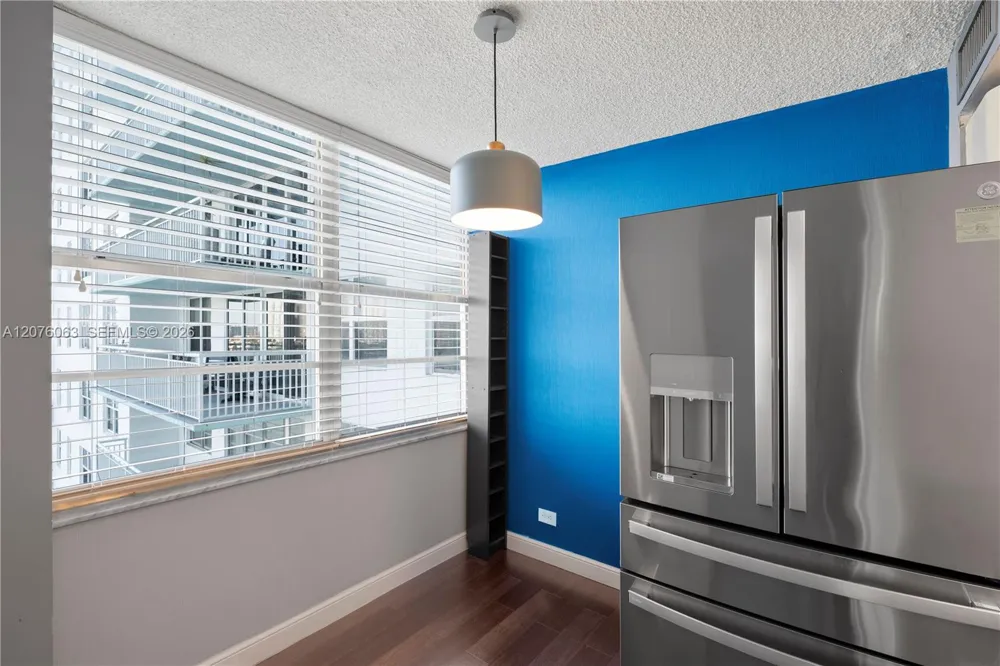 301 174th St #901 Sunny Isles Beach, FL 33160