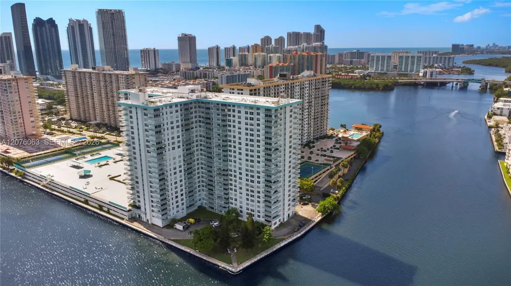 301 174th St #901 Sunny Isles Beach, FL 33160