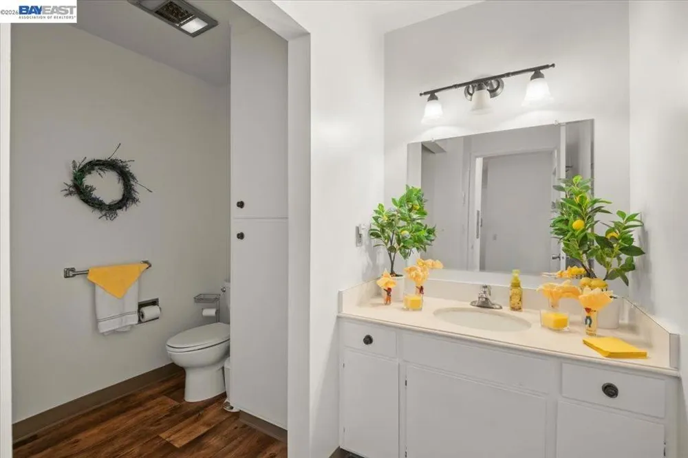3441 Tice Creek Rd #4 Walnut Creek, CA 94595