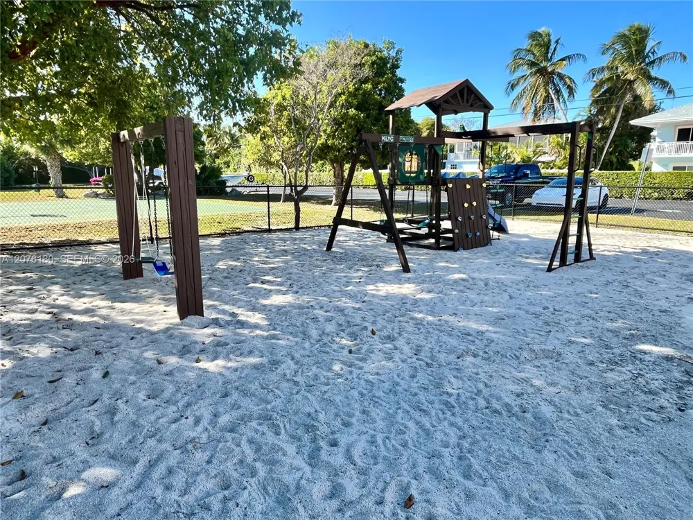 1501 Ocean Bay Dr #B7 Key Largo, FL 33037