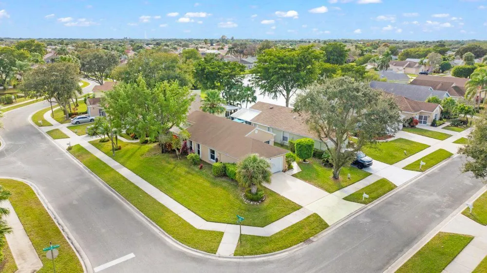 7961 MANSFIELD HOLLOW ROAD Delray Beach, FL 33446