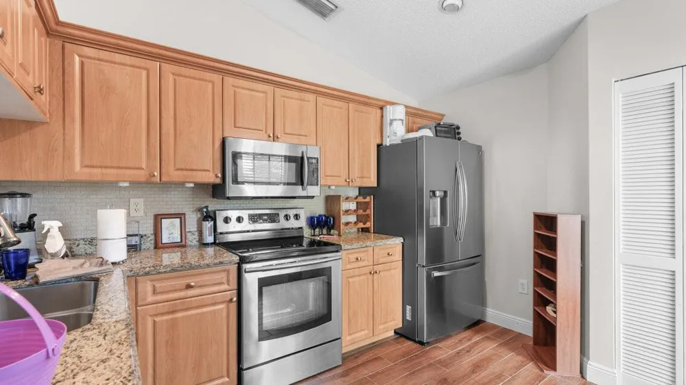 7961 MANSFIELD HOLLOW ROAD Delray Beach, FL 33446
