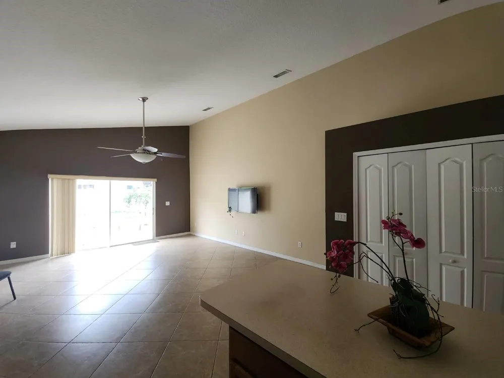 302 CLYDESDALE CIRCLE Sanford, FL 32773