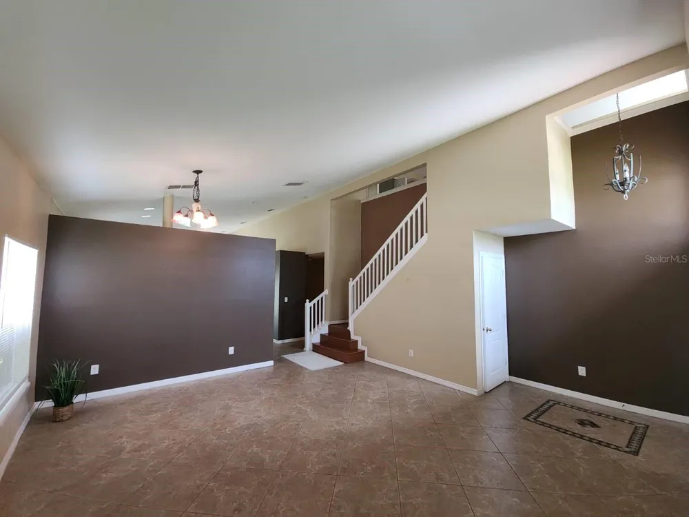 302 CLYDESDALE CIRCLE Sanford, FL 32773