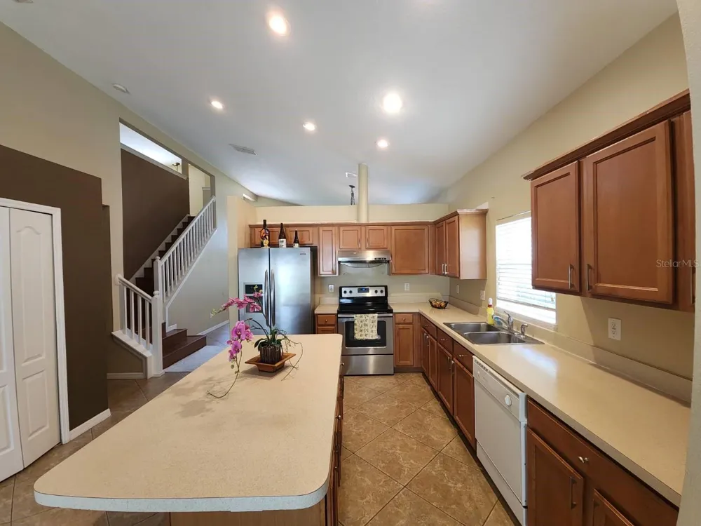 302 CLYDESDALE CIRCLE Sanford, FL 32773