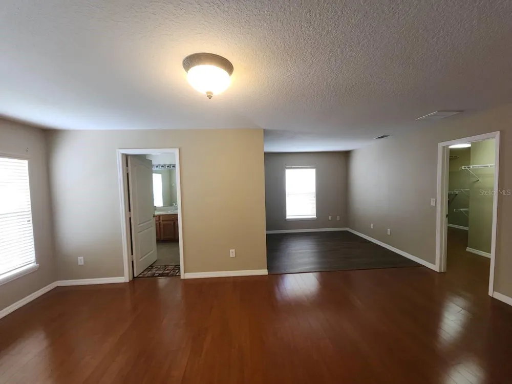 302 CLYDESDALE CIRCLE Sanford, FL 32773
