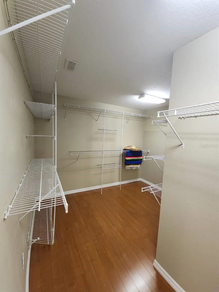 302 CLYDESDALE CIRCLE Sanford, FL 32773