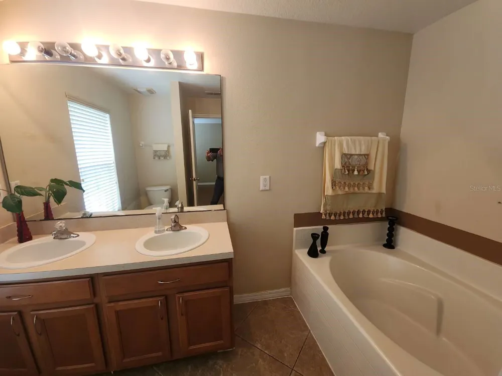 302 CLYDESDALE CIRCLE Sanford, FL 32773